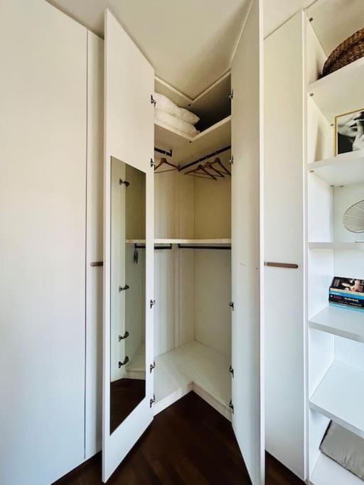 Casa Di Lillo Apartment Merate Bagian luar foto