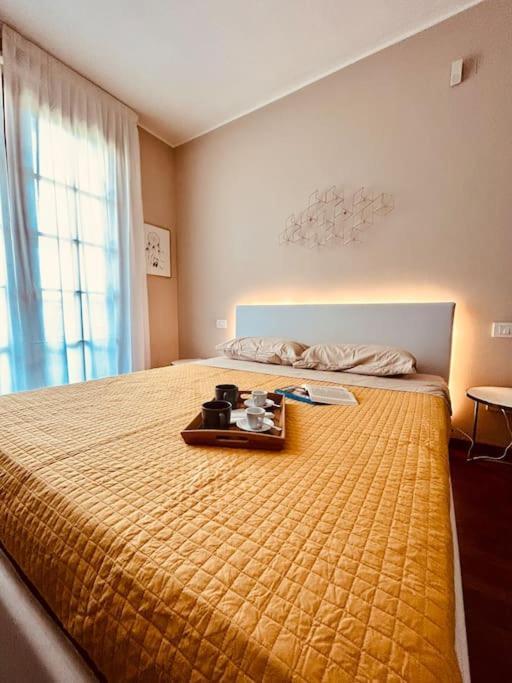 Casa Di Lillo Apartment Merate Bagian luar foto
